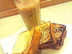 カフェクレバーデニッシュ.jpg